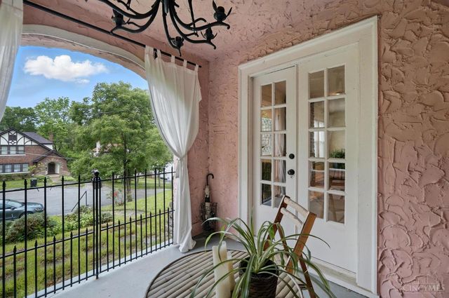 130 Mary Lane, Cincinnati, OH 45217