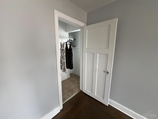 130 Mary Lane, Cincinnati, OH 45217