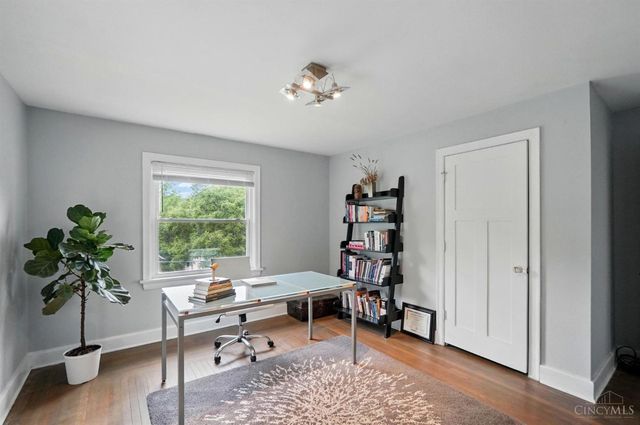 130 Mary Lane, Cincinnati, OH 45217