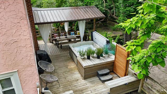 130 Mary Lane, Cincinnati, OH 45217
