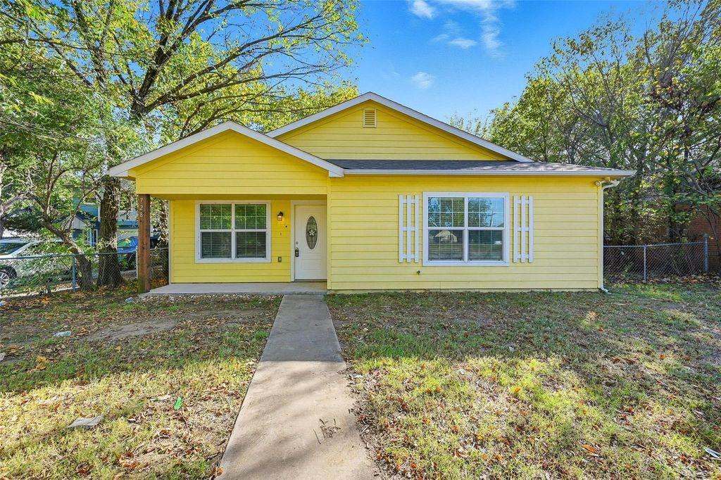 728 W Walker Street, Denison, TX 75020