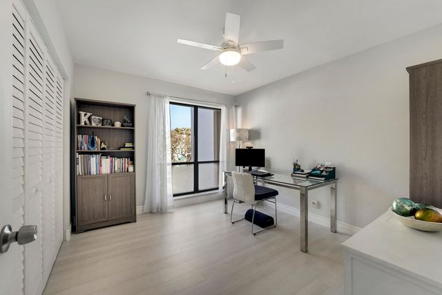 525 Dotterel Road 35d, Delray Beach, FL 33444