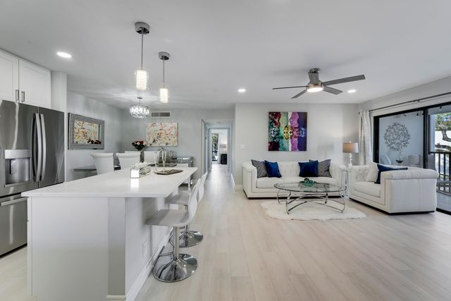 525 Dotterel Road 35d, Delray Beach, FL 33444