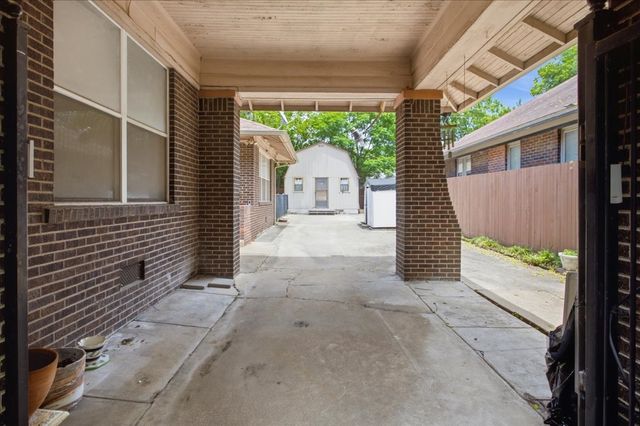 2551 Greene Avenue, Fort Worth, TX 76109