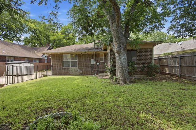 2551 Greene Avenue, Fort Worth, TX 76109