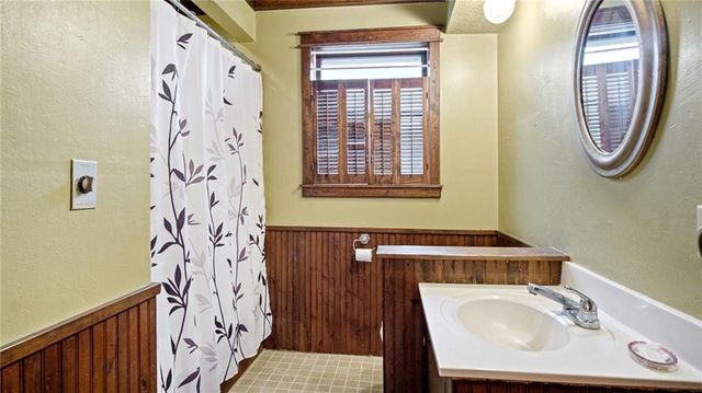 1705 9th Street, Eau Claire, WI 54703