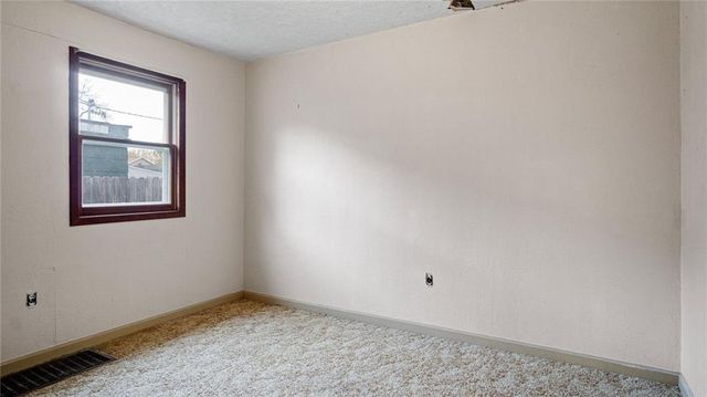 1705 9th Street, Eau Claire, WI 54703