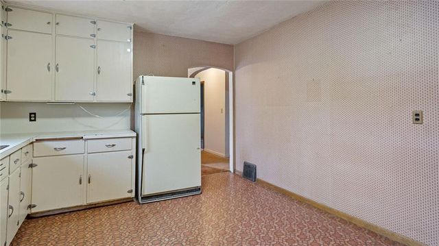 1705 9th Street, Eau Claire, WI 54703