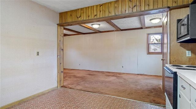 1705 9th Street, Eau Claire, WI 54703