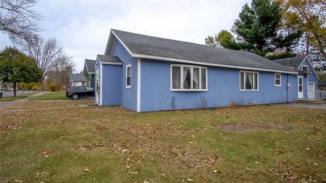 1705 9th Street, Eau Claire, WI 54703