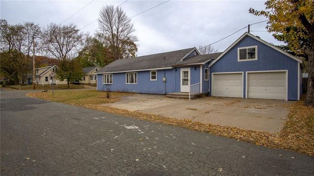 1705 9th Street, Eau Claire, WI 54703