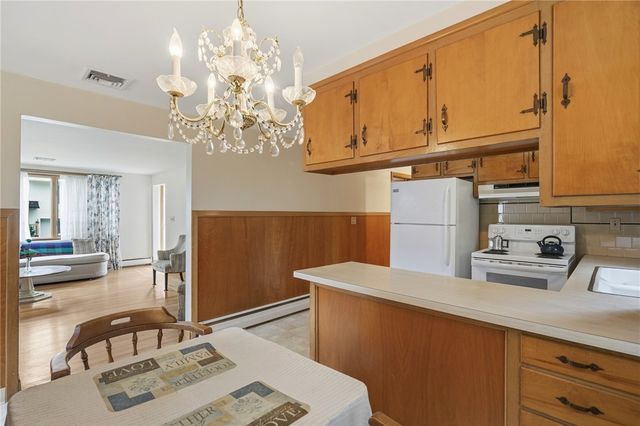 27 Danby Street, Providence, RI 02904