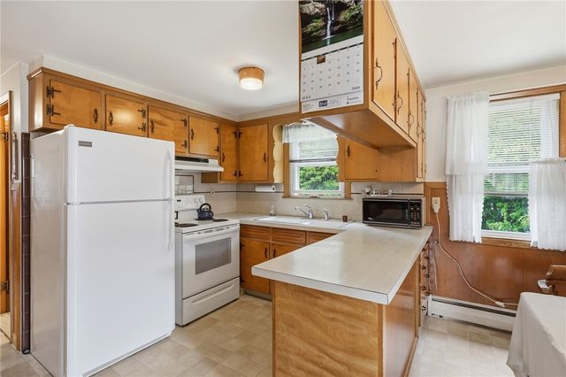 27 Danby Street, Providence, RI 02904