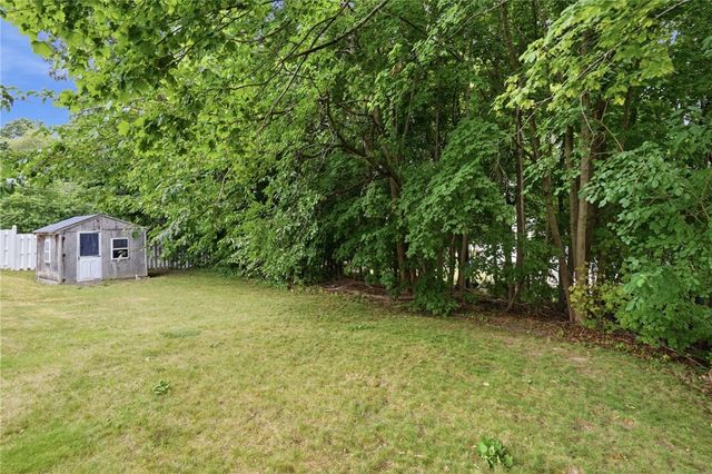 27 Danby Street, Providence, RI 02904