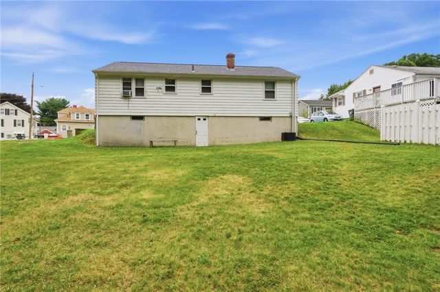 27 Danby Street, Providence, RI 02904