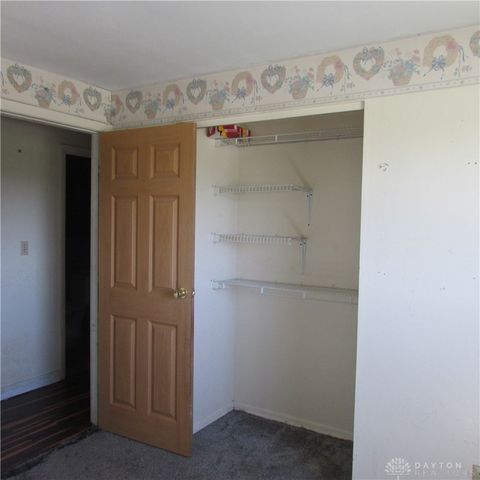 605 Cromer Court, Englewood, OH 45322