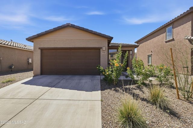 7049 W Star Garden Way, Tucson, AZ 85757