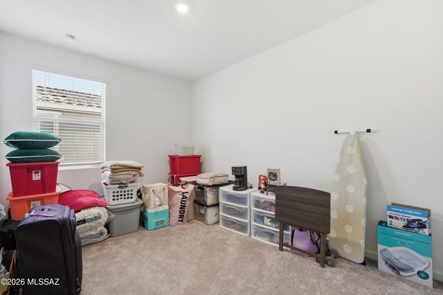 7049 W Star Garden Way, Tucson, AZ 85757