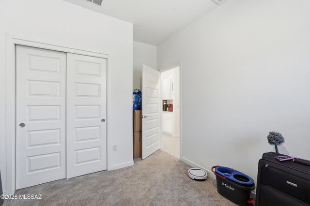 7049 W Star Garden Way, Tucson, AZ 85757