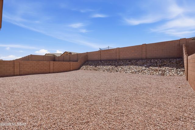 7049 W Star Garden Way, Tucson, AZ 85757