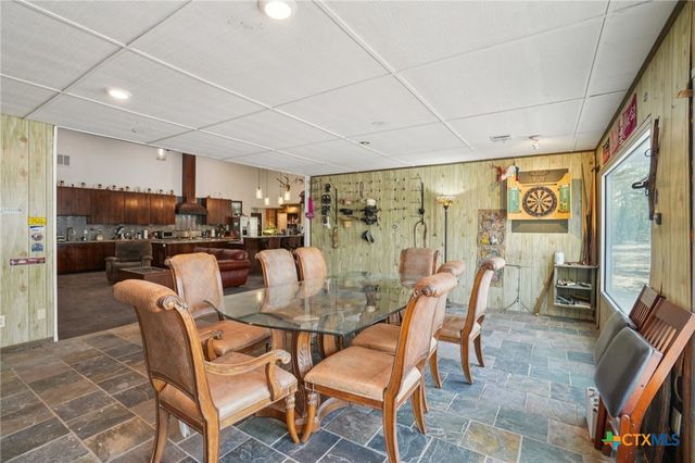 3001 Curry Rd, Seguin, TX 78155