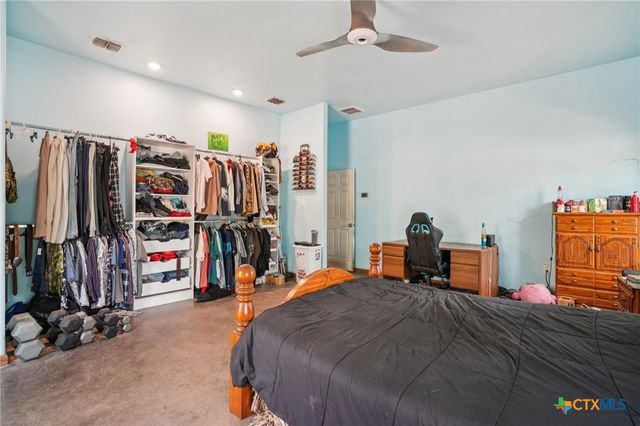 3001 Curry Rd, Seguin, TX 78155