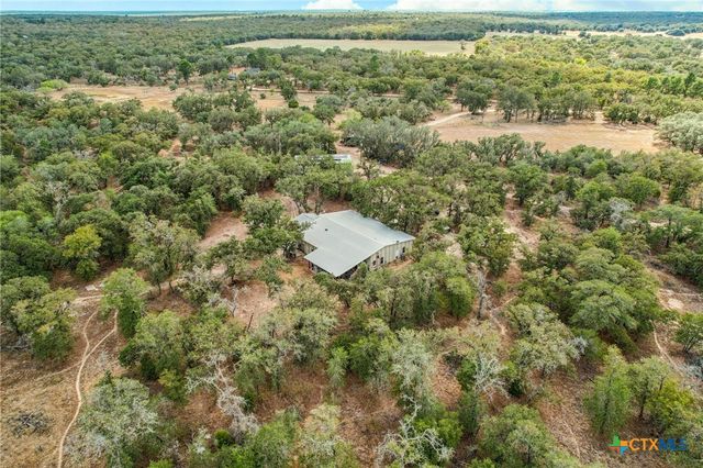 3001 Curry Rd, Seguin, TX 78155