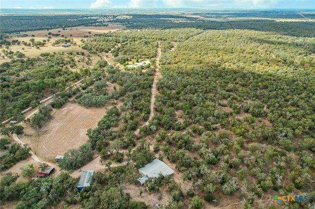 3001 Curry Rd, Seguin, TX 78155