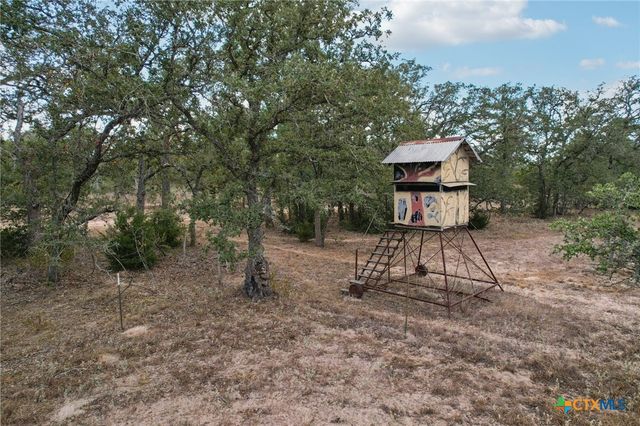 3001 Curry Rd, Seguin, TX 78155