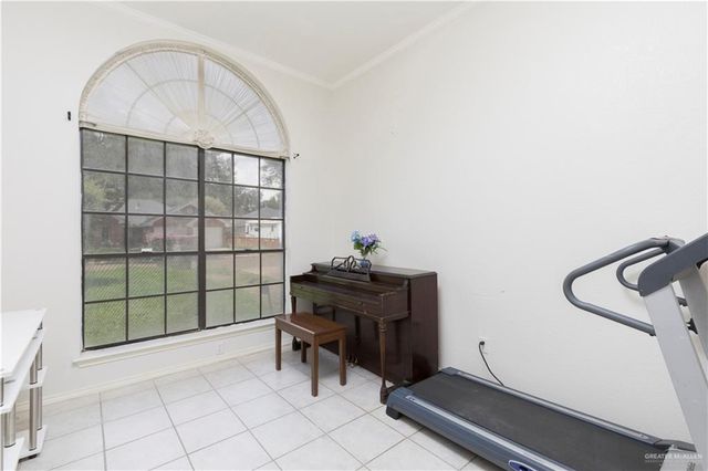 2509 Yellowhammer Avenue, Mcallen, TX 78504