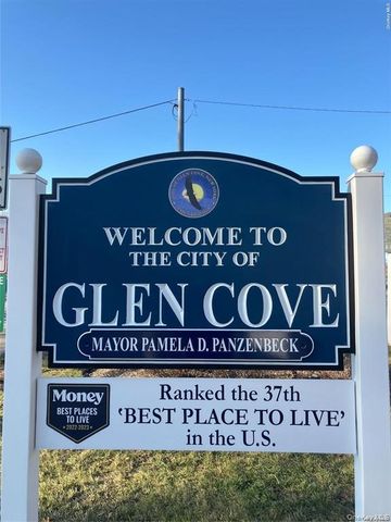 29 Ford Street, Glen Cove, NY 11542