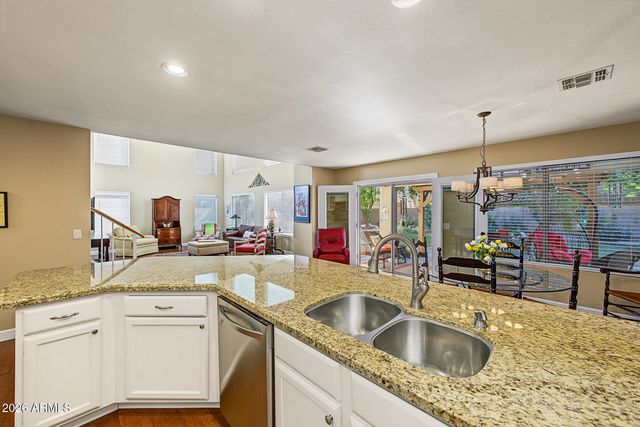 6805 W FIREBIRD Drive, Glendale, AZ 85308