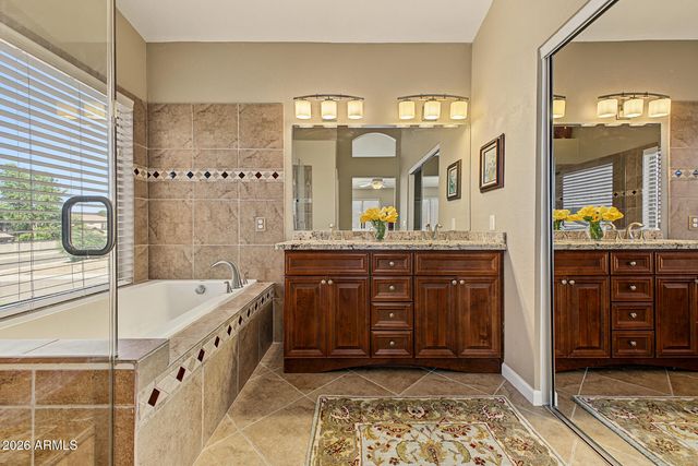 6805 W FIREBIRD Drive, Glendale, AZ 85308