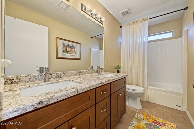 6805 W FIREBIRD Drive, Glendale, AZ 85308