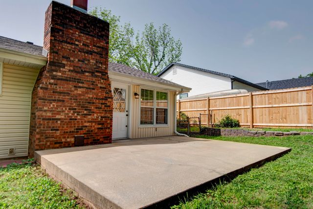 941 W Glenwood Street, Springfield, MO 65807