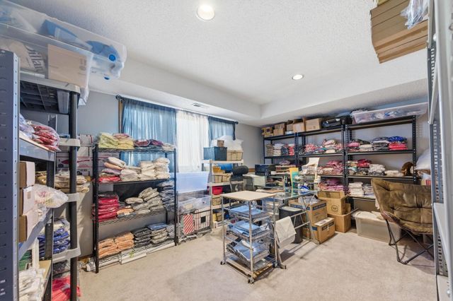 2571 N Greenleaf Ct, Wichita, KS 67226