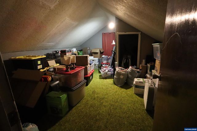 38696 Griggs Dr, Lebanon, OR 97355