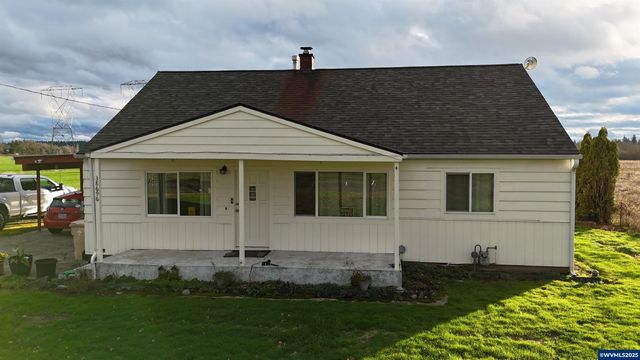 38696 Griggs Dr, Lebanon, OR 97355