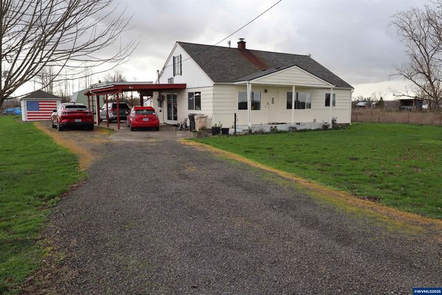 38696 Griggs Dr, Lebanon, OR 97355