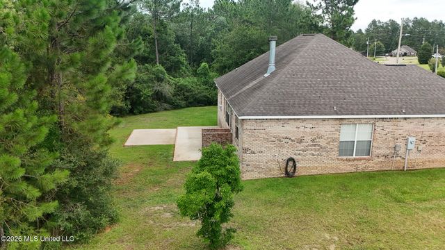 21645 E Ridge Drive, Saucier, MS 39574