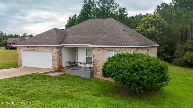 21645 E Ridge Drive, Saucier, MS 39574
