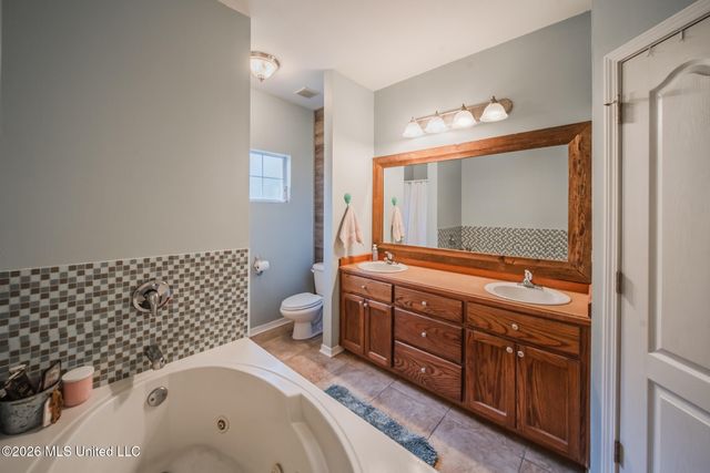 21645 E Ridge Drive, Saucier, MS 39574