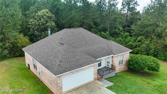 21645 E Ridge Drive, Saucier, MS 39574