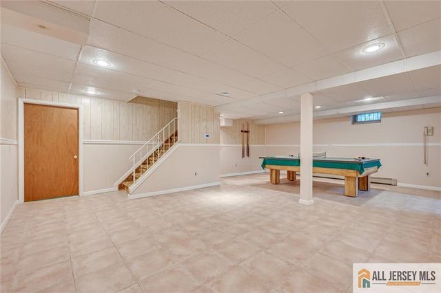 8 Dov Place, South Brunswick, NJ 08824