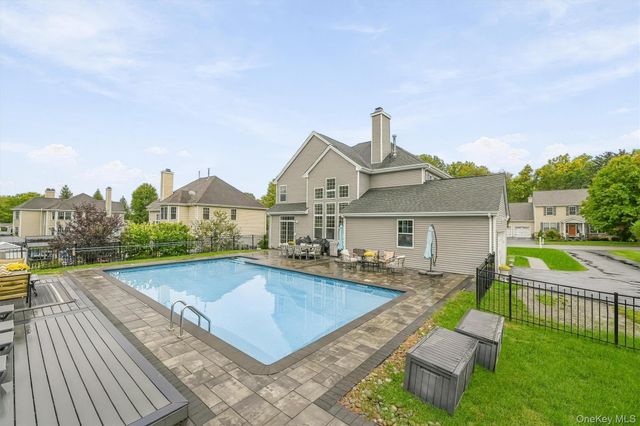 236 Buttonwood Way, Hopewell Junction, NY 12533