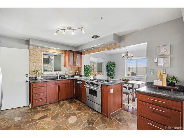 1501 S York St, Denver, CO 80210