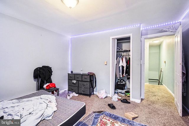 207 E PHILADELPHIA ST, York, PA 17403