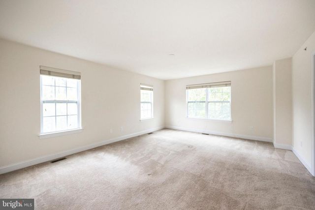 285 DEEPDALE DR, Kennett Square, PA 19348