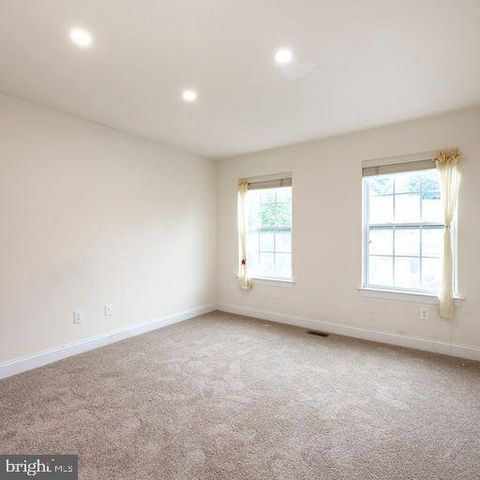 285 DEEPDALE DR, Kennett Square, PA 19348