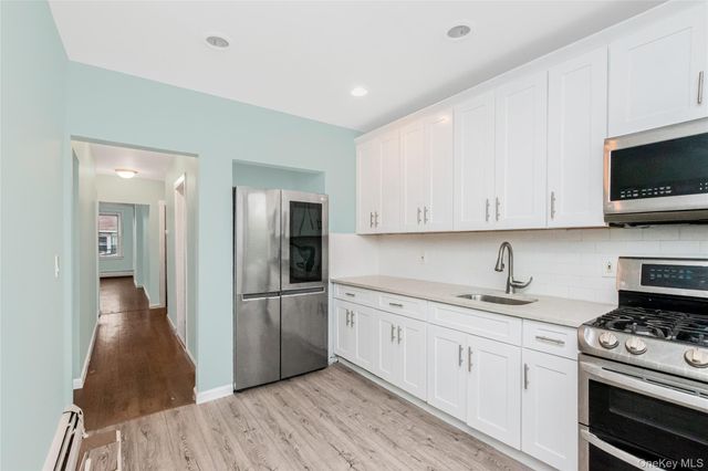 2812 Harrington Avenue, Bronx, NY 10461
